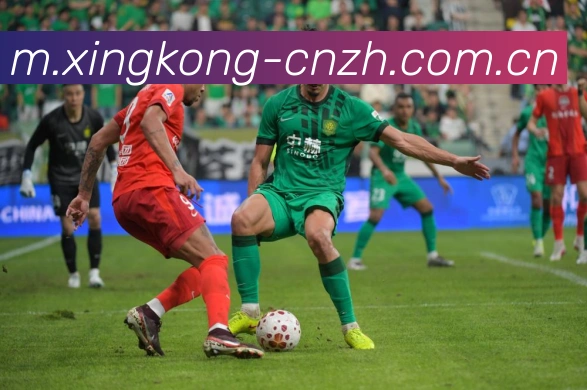 佛罗伦萨一月转会表现低迷亟需强力中场补强阵容专题观察:最新赛事动态与深度分析 佛罗伦萨一月转会表现低迷亟需强力中场补强阵容专题观察:最新赛事动态与深度分析